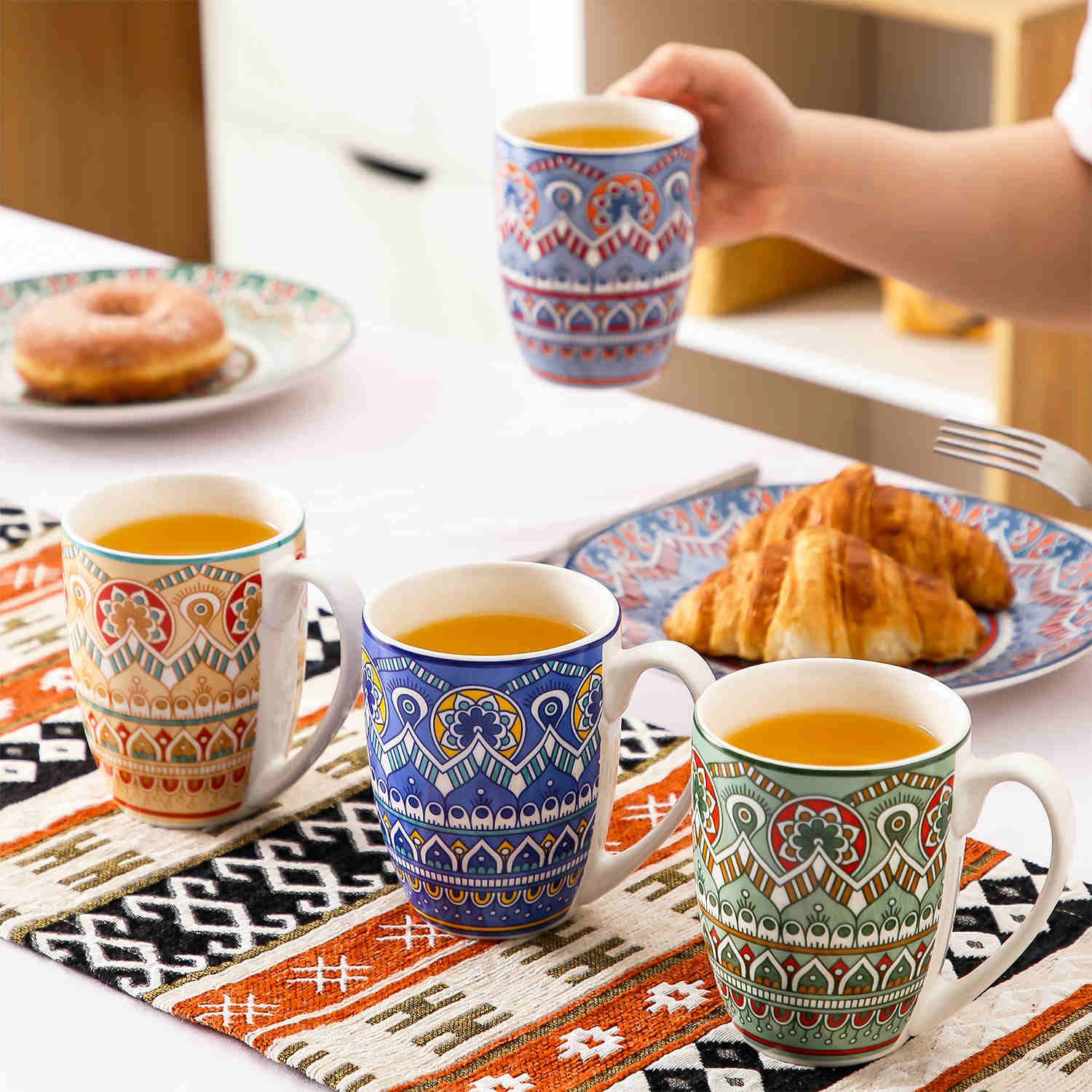 Boho Chic Refined Porcelain Mugs Set of 4 in Assorted Color-vancasso
