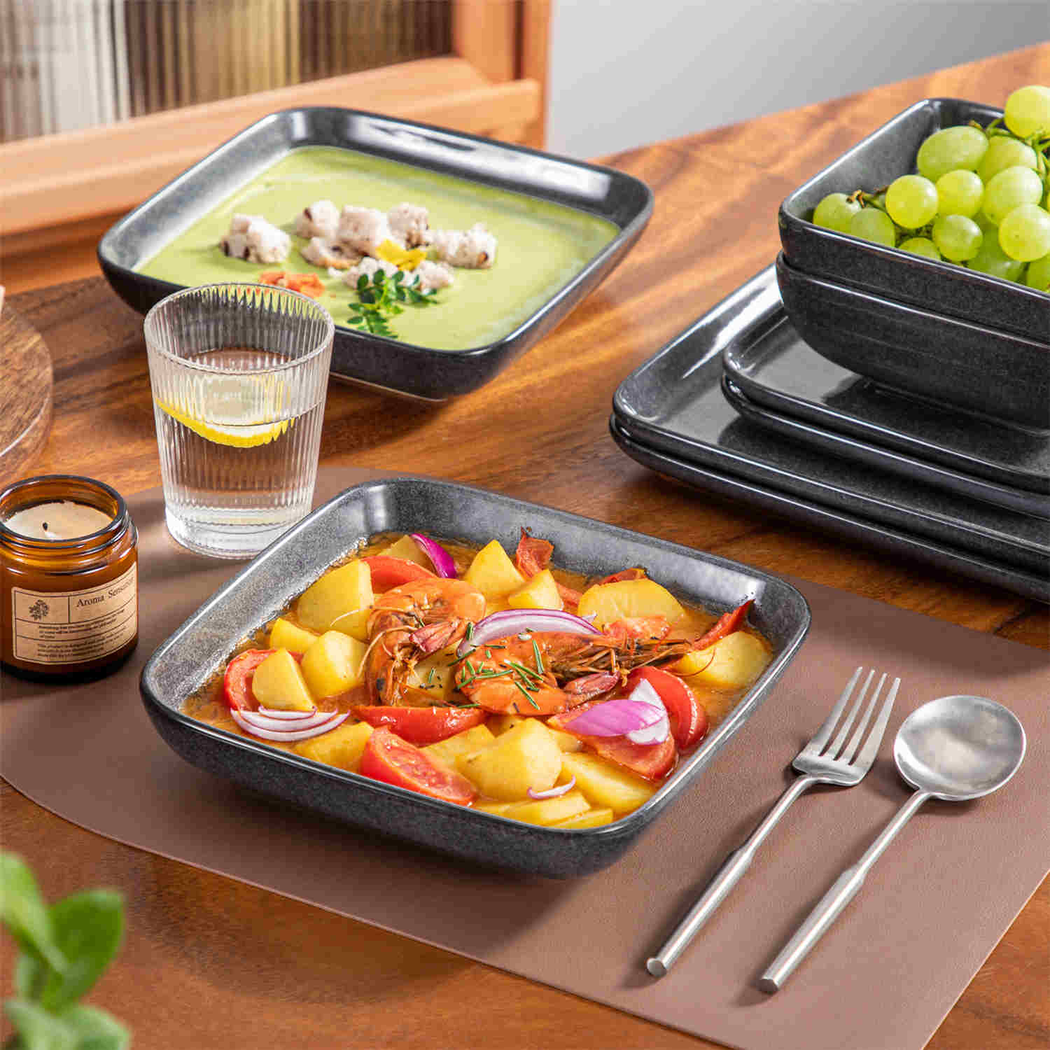 Stern 16 Piece Grey Square Dinnerware Set