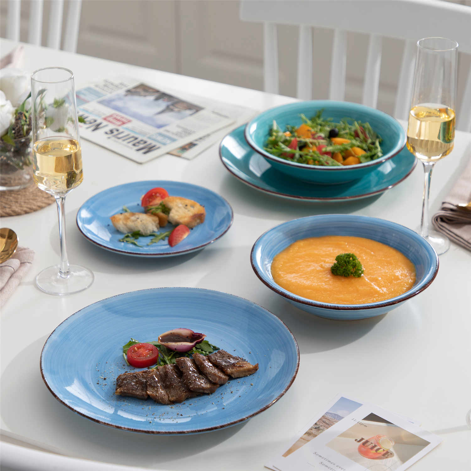 blue dinnerware set